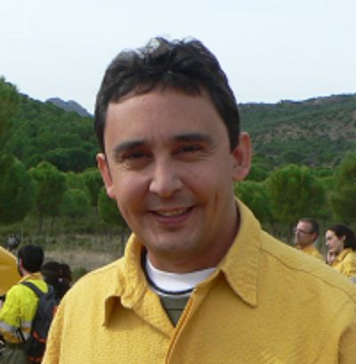 El Profesor Miguel Castillo, es académico de la Fac. de Cs. Forestales y de la Conservación de la Naturaleza de la U. de Chile y es parte del equipo del Lab. de Incendios Forestales.