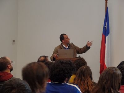 El Director del Departamento Dr. Álvaro Promis dio a conocer líneas de investigación asociadas a la ecología forestal. Asimismo abordó la investigación realizada por el Prof. Christián Salas.