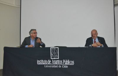 Profesor Sabatini y senador Insulza analizan política latinomericana