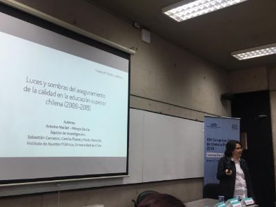 La académica Mireya Dávila expuso acerca del aseguramiento de la calidad de la educación superior en Chile.