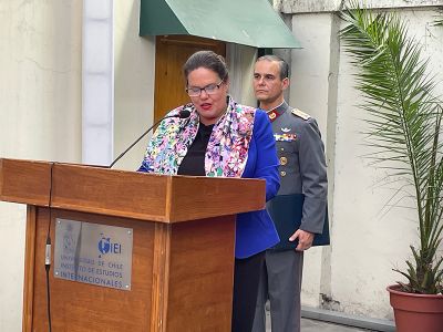 La Ministra de Defensa Nacional, Maya Fernández, cerró el seminario.