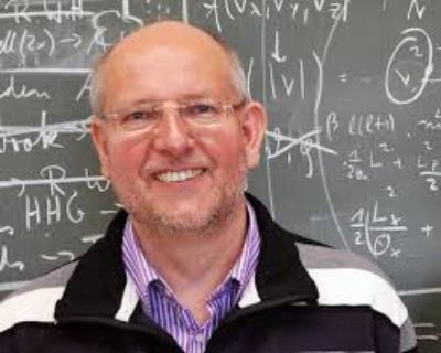 Hartmut Löwen, profesor e investigador de la Universidad Heinrich-Heine, en Alemania .