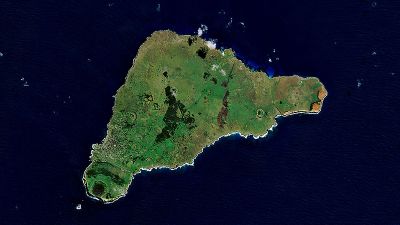 Imagen de Rapa Nui tomada por Sentinel 2 el 7 de abril de 2019. Esta misión consta de dos satélites, cada uno lleva una cámara de alta resolución que toma imágenes en 13 bandas espectrales.
