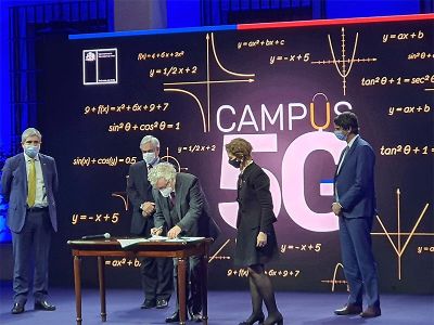 Luego de la firma de un convenio, la U. de Chile se prepara para la habilitar el Campus 5G, para impulsar proyectos de investigación, innovación y desarrollo de soluciones tecnológicas basados en 5G.