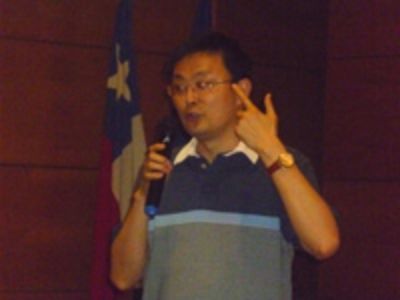 Dr. Yan Yun, médico de Medicina Tradicional China y especialista en Acupuntura