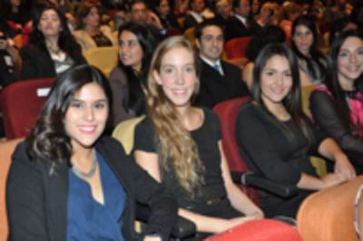 Titulados nuevos cirujanos dentistas formados por la Universidad de Chile