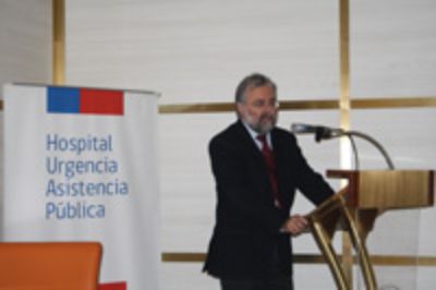 Decano Facultad de Medicina,  Prof. Dr. Manuel Kukuljan