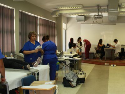 Campaña de donación de sangre 2019 entre UCH y Hospital Clínico de la Universidad de Chile.