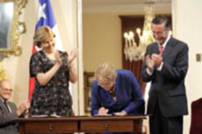 El 28 de enero de 2010 se firmó en el Palacio de La Moneda el convenio del Proyecto Bicentenario.