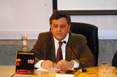 Rodrigo Palma, académico y director del Centro de Energía de la FCFM de la U. de Chile, y director del Centro de Investigación en Energía Solar (SERC-Chile)