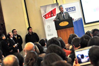 Ministro de Educación, Nicolás Eyzaguirre, quien manifestó que la reforma educacional propone otro paradigma en la materia. 