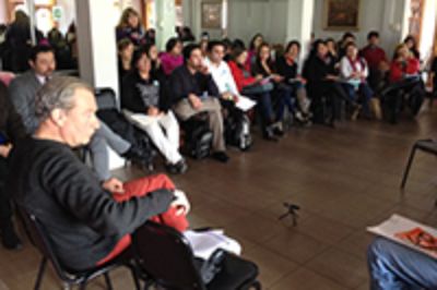 Académicos de la Universidad de Chile participaron en las actividades de formación.