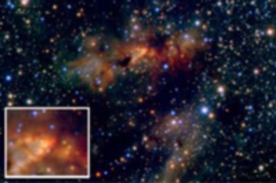 a joven estrella estudiada, G345.4938+01.4677, se ubica en la Constelación de Escorpión y posee una masa 15 veces mayor al Sol.