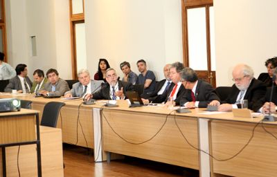 Los rectores en la discusión final del encuentro, este 21 de noviembre, en la Casa Central de la Universidad de Chile. 