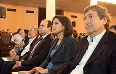 El seminario se realizó en el Salón de Honor de la Casa Central de la Universidad de Chile.