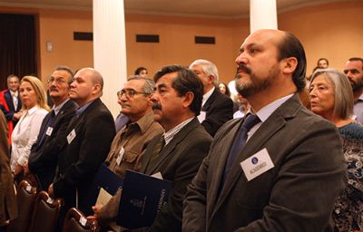 Autoridades del Consejo y Senado Universitario, del Consejo de Evaluación, Premios Nacionales e invitados participaron de esta ceremonia.