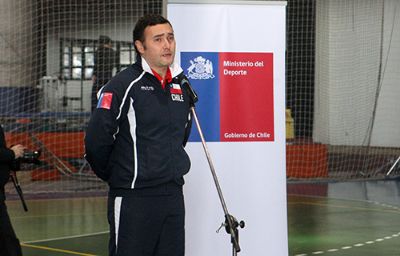 Daniel Muñoz Quevedo, Director de Deportes de la U. de Chile y jefe de la misión que viaja a Corea del Sur.