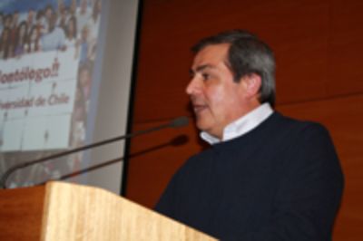 Decano de la Facultad de Odontología, Prof. Dr. Jorge Gamonal