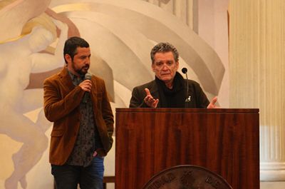 El Premio Nacional de Artes Plásticas 2003, Gonzalo Díaz, enfatizó durante la inauguración del Foro de las Artes 2015 la relevancia de esta inédita iniciativa.