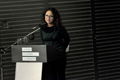 Ana Carolina Arriagada, directora Regional Metropolitana del Consejo de la Cultura y las Artes, fue también una de las presentadoras de la película. 