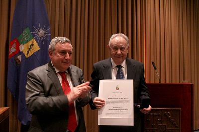 El diabetólogo Manuel García de los Ríos obtuvo la medalla en la mención "Ciencia y Tecnología".