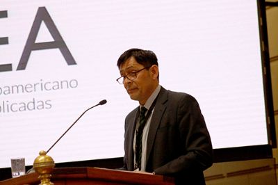 Profesor Mauricio Correa, coordinador general del Congreso Iberoamericano de Éticas Aplicadas