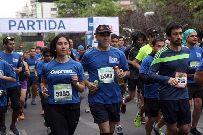 Cerca de cuatro mil corredores participaron de la quinta versión de la iniciativa.