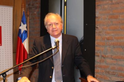 Alberto Etchegaray, ministro de Vivienda y Urbanismo entre 1990 y 1994.