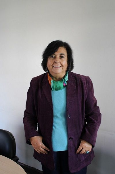 Profesora Cecilia Hidalgo, Presidenta del Consejo de Evaluación.