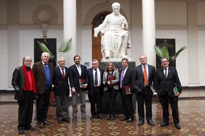 Hasta la Casa Central llegaron los parlamentarios del conglomerado Chile Vamos este 6 de junio. 