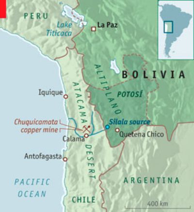 Bolivia denuncia que a principios del siglo XX empresarios chilenos desviaron el curso del Silala hacia Chile para utilizar su agua.