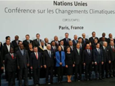 El 22 de abril de 2016 más de 160 naciones firmaron el Acuerdo de París para el Cambio Climático.