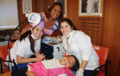 Atención odontológica en el Hospital Hanga Roa y en los Jardines Infantiles de Rapa Nui, además de intervenciones educativas con la comunidad de la Isla, son parte del Operativo.