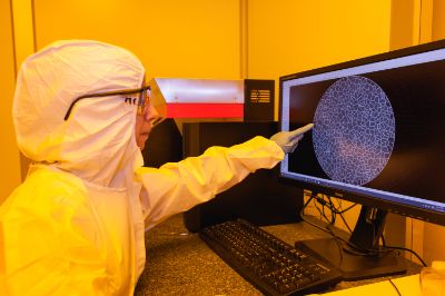 En el laboratorio se podrán fabricar microdispositivos, que trabajarán a escala nanométrica.