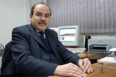 Prof. Ramón Frederick de la Facultad de Ciencias Físicas y Matemáticas