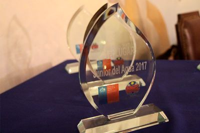 En la ocasión se seleccionó a los jóvenes ganadores del Concurso Junior del Agua, que representarán a Chile en Estocolmo, Suecia.