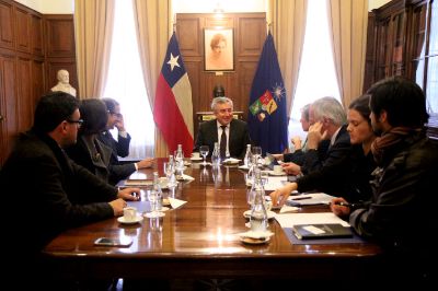 Las máximas autoridades de la Universidad de Sevilla y la Universidad de Chile analizaron algunos de los desafíos comunes de las universidades públicas en Iberoamérica.