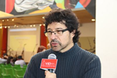 El Director musical de Sexto Piso, Claudio Acevedo. 