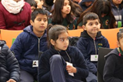 Durante la actividad, participaron más de cien niños y niñas de colegios públicos de El Bosque, Cerrillos y Recoleta. 