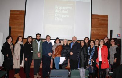 Actores de la odontología nacional y pacientes generaron, a partir de un trabajo interinstitucional, las Propuestas de Salud Oral para Chile.