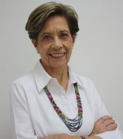 Beatrice Ávalos, del Centro de Investigación Avanzada en Educación (CIAE).