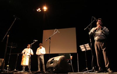 Con un concierto en homenaje a Violeta Parra se inició el Foro de las Artes 2017, en la Sala Antonio Varas del Teatro Nacional Chileno.