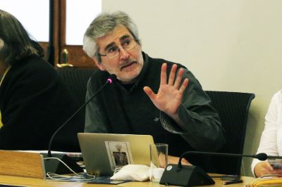 El Prof. Gonzalo Gutiérrez, académico de la FCFM, ha participado en distintas instancias abocadas al estudio del litio.
