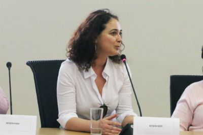 Paula Vidal, coordinadora del Magíster en Trabajo Social de la Universidad de Chile.