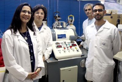 El equipo del Laboratorio de Células Troncales y Biología del Desarrollo de la Facultad de Ciencias trabaja desde 2014 en el estudio de células madre asociado a tratamientos de oxígeno hiperbárico.
