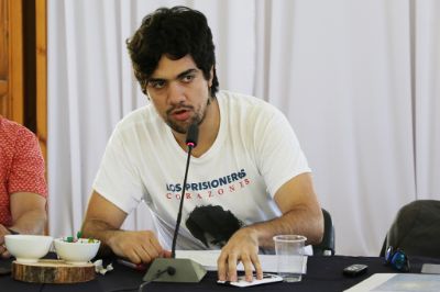 Senador Universitario Víctor Neira.