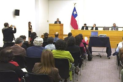 El coloquio es una de las primeras acciones que se enmarcan en el acuerdo suscrito por la U. de Chile - a través del PTE- con el gremio. 
