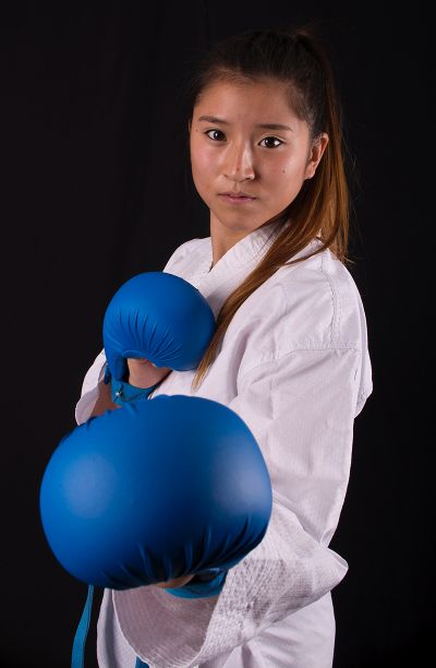 Susana Li, estudiante de ingeniería comercial, obtuvo plata en kumite -68 kilos, resultado que además la clasificó a los Panamericanos de Lima 2019.