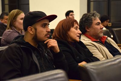 Diferentes generaciones de estudiantes y funcionarios, incluyendo a quienes participaron en Aconcagua '85, estuvieron presentes en la actividad.