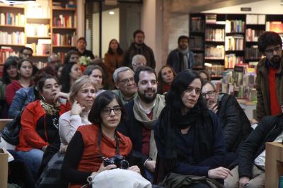 "La guerrilla literaria y otras escaramuzas" fue lanzada en la librería del Fondo de Cultura Económica el martes 28 de agosto.